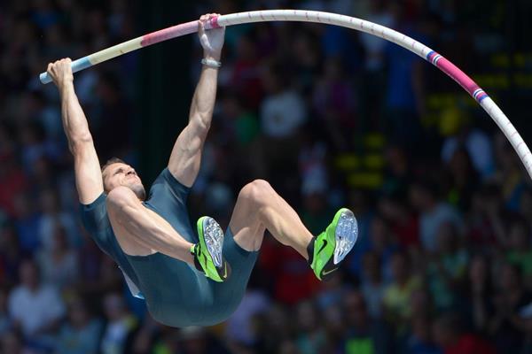 Renaud Lavillenie at the 2013 IAAF Diamond League in Eugene (Kirby Lee)