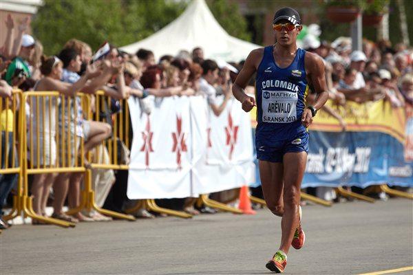 Eider Arevalo of Colombia on his way to winning the Junior title in Saransk (Getty Images)