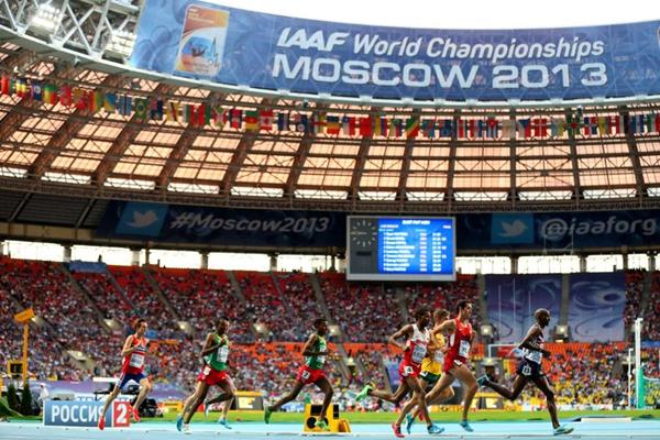 Action shot in the mens 5000m final at the IAAF World Athletics Championships Moscow 2013 (Getty Images)