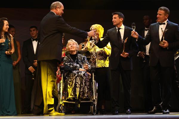 Inaugural IAAF Hall of Fame members and 2012 IAAF award winners at the IAAF Centenary Gala in Barcelona (Giancarlo Colombo)