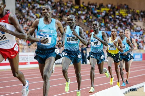 Edwin Soi on his way to winning the 5000m at the 2013 Monaco Diamond League (Philippe Fitte)