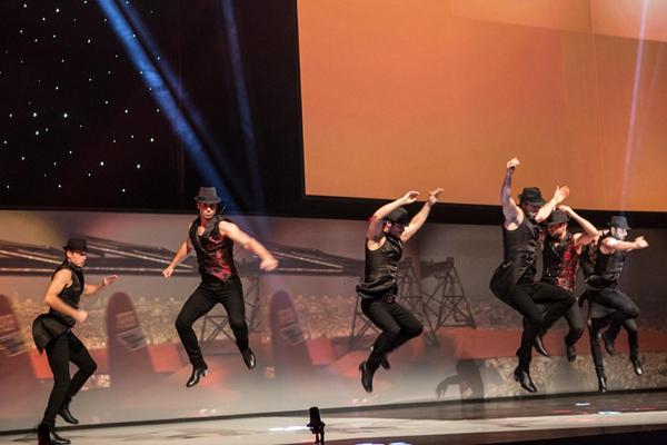 Dance group Buleria on stage at the IAAF Centenary Gala in Barcelona (Philippe Fitte)