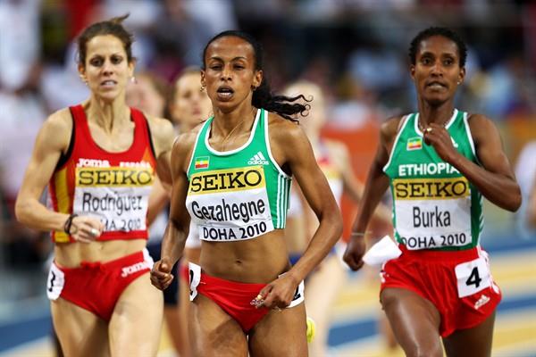 (L-R) Natalia Rodriguez (Spain) takes silver, Kalkidan Gezahegne (ETH) the gold, and Ethiopia's defending champion Gelete Burka takes the bronze in the Women's 1500m Final (Getty Images)
