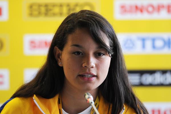 Venezuelan pole vaulter Robeilys Peinado at the 2013 World Youth Championships press conference (Getty Images)