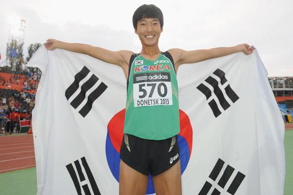 Sanghyeok Woo in the boys' High Jump at the IAAF World Youth Championships 2013  (Getty Images )
