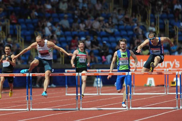 Dai Greene holds off Rhys Williams to win the British 400m Hurdles title (Getty Images)