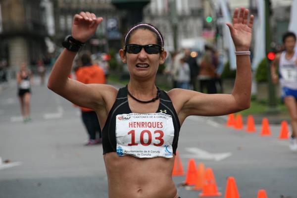 Ines Henriques winning at the 2013 IAAF Race Walking Challenge meeting in La Coruna (Luis Francisco Fiaño)