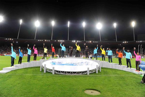 The 16 winners of Diamond Trophies in Zurich (Jiro Mochizuki)