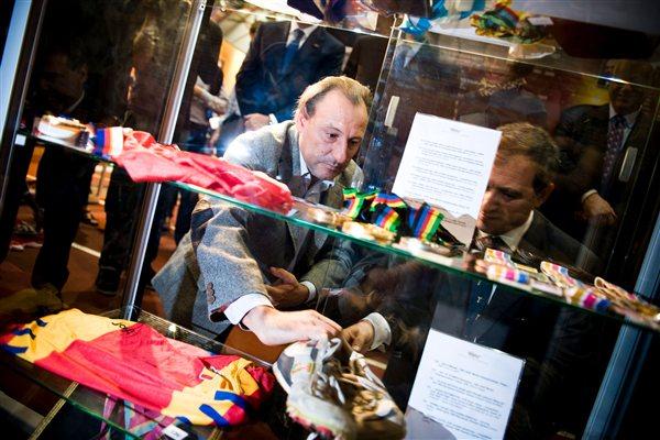 Fermin Cacho with the shoes he wore when winning the 1500m at the 1992 Barcelona Olympic Games during the IAAF Centenary Exhibition Opening Ceremony at the Joan Antoni Samaranch Olympic and Sport Museum in Barcelona (Getty Images)