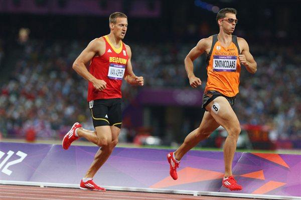 Hans Van Alphen (L) of Belgium and Eelco Sintnicolaas of Netherlands compete in the Men's Decathlon 1500m of the London 2012 Olympic Games on 9 August 2012 (Getty Images)