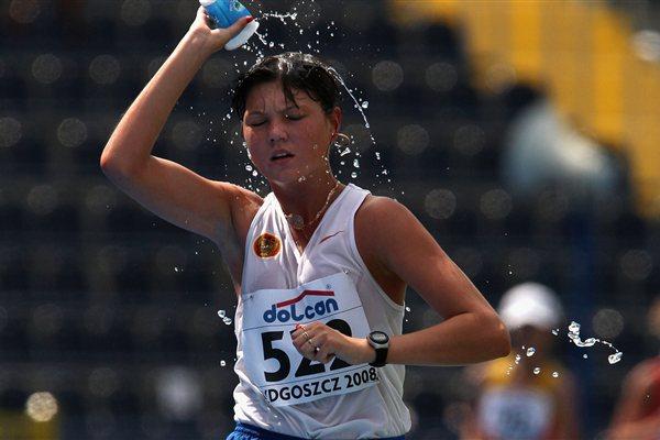 Elmira Alembekova at the 2008 World Junior Championships (Getty Images)