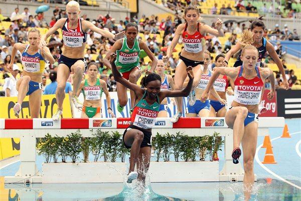 Milcah Chemos of Kenya in the heats of the women's 3000m Steeplechase (Getty Images)