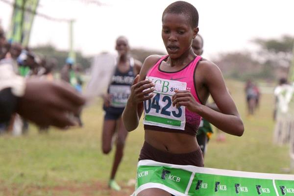 Faith Kipyegon wins at the 2014 IAAF Permit/KCB Athletics Kenya National Cross Country meeting (David Ogeka / Photorun)