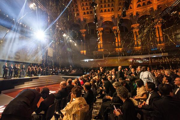 Finale with all the artistes on stage at the IAAF Centenary Gala in Barcelona (Philippe Fitte)