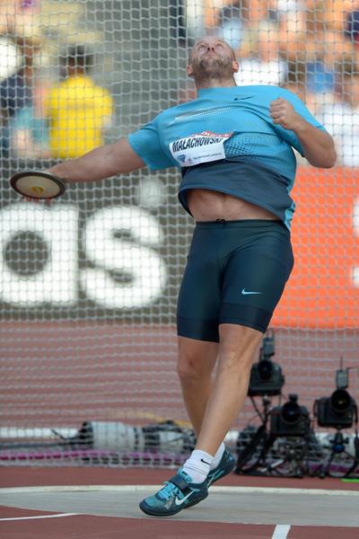 Piotr Malachowski at the 2013 IAAF Diamond League in London (Kirby Lee)