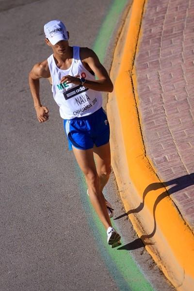 Chihuahua born Horacio Nava in action in the men's 50km Race Walk (Getty Images)