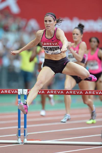 Zuzana Hejnova on her way to winning the 400m Hurdles at the 2013 Paris Diamond League (Jean-Pierre Durand)