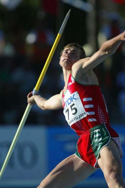 Andrei Krauchanka of Belarus competing in the Javelin discipline in the men's Decathlon (Getty Images)