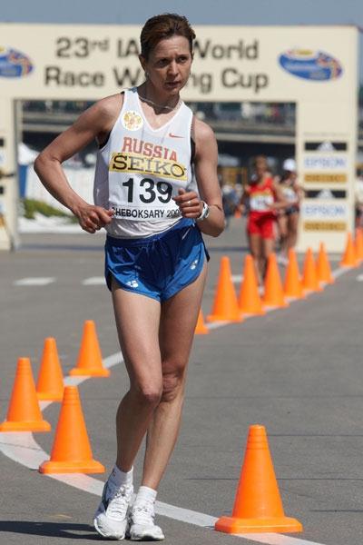 Tatyana Sebelina of Russia on her way to winning the silver medal in the Women's 20km race (Getty Images)