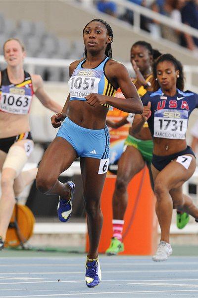 Anthonique Strachan of Bahamas wins the Women's 200 metres Final on the day four of the 14th IAAF World Junior Championships in Barcelona on 13 July 2012 (Getty Images)