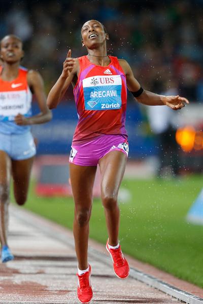 Abeba Aregawi, victorious in Zurich (Gladys Chai van der Laage)