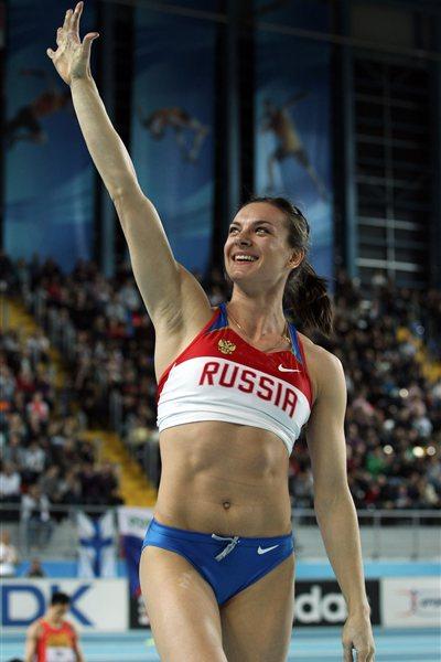 Elena Isinbaeva of Russia celebrates as she wins gold in the Women’s Pole Vault Final during day three - WIC Istanbul (Getty Images)