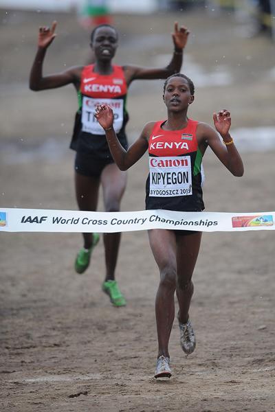 Faith Chepngetich Kipyegon (KEN) wins the junior women's race at the 40th edition of the IAAF World Cross Country Championships, Bydgoszcz, Poland, Sunday 24 March (Getty Images)