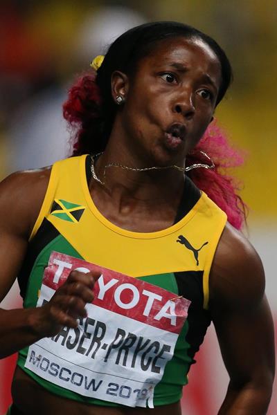 DAY 7 (16/08/2013): Shelly-Ann Fraser-Pryce 200 Metres, Women Final (EOS-1D X + EF500mm F4L IS II USM + EXTENDER EF1.4x III, F5.6, 1/1600sec., ISO8000) (Akito Mizutani)