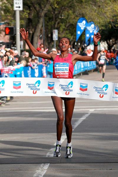 Yebrqual Melese wins the Houston Marathon (Victah Sailer / organisers)