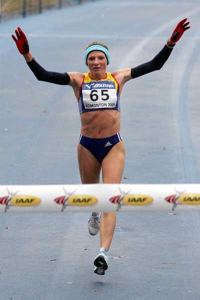 Constantina Tomescu wins World Half Marathon in Edmonton (Getty Images)