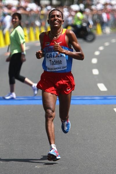 Zersenay Tadese wins the World Half Marathon Championships for the third year in a row (Getty Images)