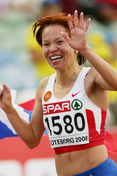 Inga Abitova after her European 10,000m Champs win in Gothenburg (Getty Images)