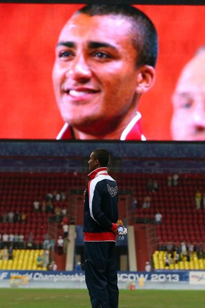 Ashton Eaton in the mens Decathlon Medal Ceremony at the IAAF World Championships Moscow 1013 (Getty Images)