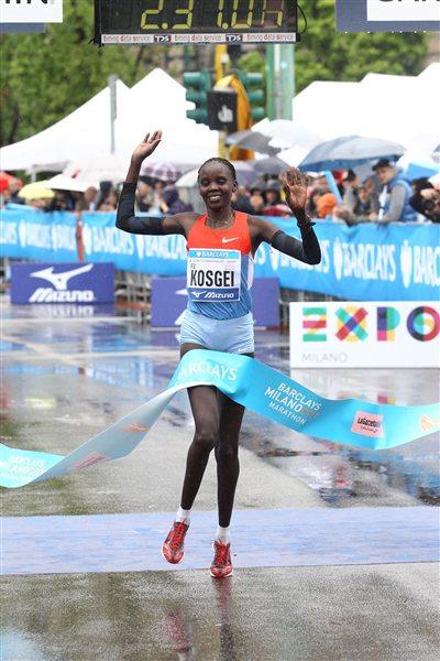 Irene Kosgei Jerotich wins in Milan in 2012 (Giancarlo Colombo)