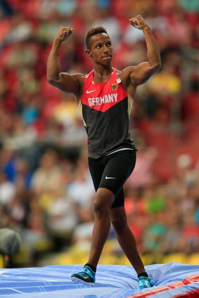 Raphael Holzdeppe in the mens Pole Vault Final at the World Athletics Championships Moscow 2013 (Getty Images)