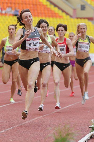 Mariya Savinova on her way to 800m victory at the 2012 Moscow Challenge (Alex Kiselev/sportfoto.ru)
