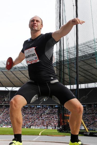 Robert Harting extends his winning streak in Berlin (Gladys Chai van der Laage)