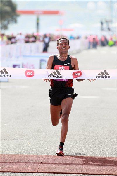 Another Half-marathon win for Zersenay Tadese (Victah Sailer)