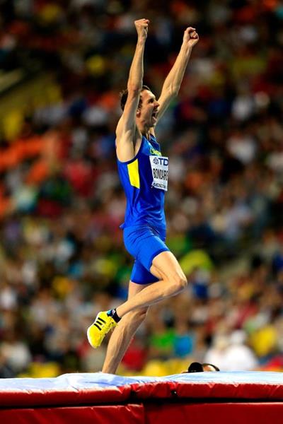 Bohdan Bondarenko in the mens High Jump at the IAAF World Athletics Championships Moscow 2013 (Getty Images)
