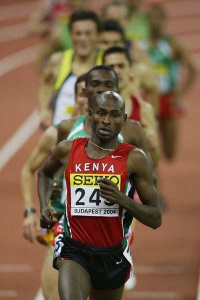 Bernard Lagat of Kenya wins the 3000m final in Budapest (Getty Images)