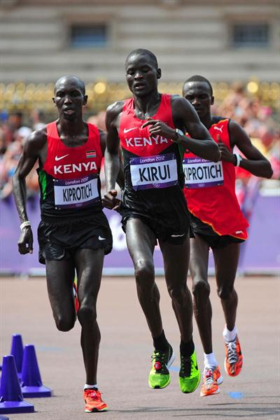 (L-R) Wilson Kipsang Kiprotich of Kenya, Abel Kirui of Kenya and Stephen Kiprotich of Uganda compete in the Men's Marathon  of the London 2012 Olympic Games (Getty Images)
