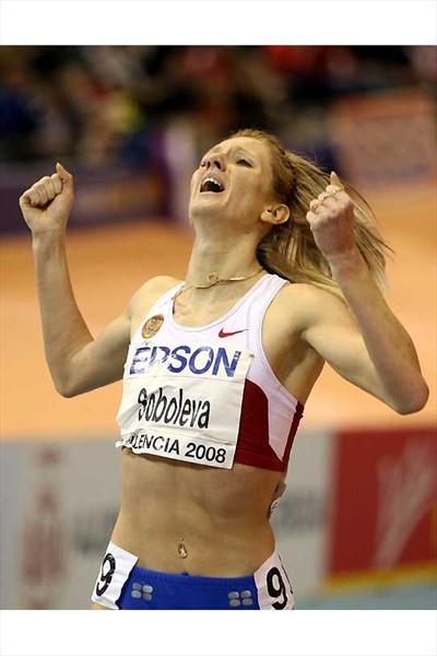 Yelena Soboleva of Russia wins the 1500m in a World indoor record (AFP / Getty Images)