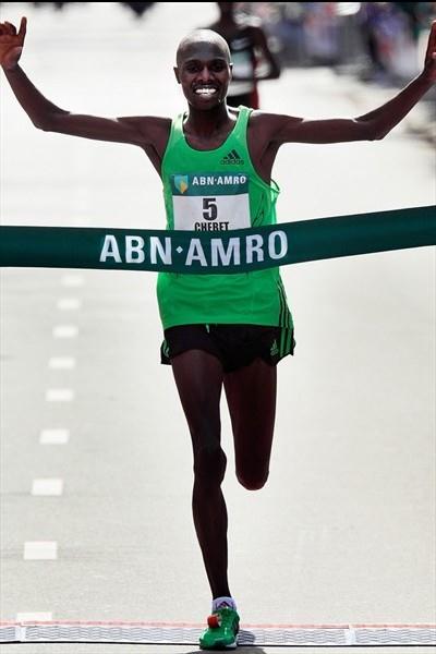 Wilson Chebet sizzles to a 2:05:27 PB victory in Rotterdam (organisers)