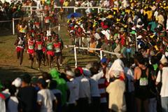 A section of the 30,000 crowd watch the men's senior race (Getty Images)