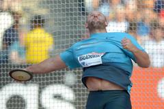 Piotr Malachowski at the 2013 IAAF Diamond League in London (Kirby Lee)