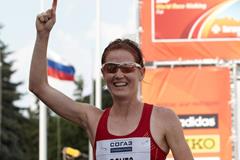 Maria José Poves of Spain celebrates winning bronze in Saransk (Getty Images)
