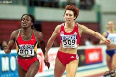 Lisbon 2001 Women's 800m final (© Allsport)