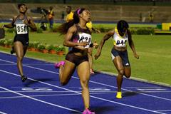 Shelly-Ann Fraser-Pryce wins at the 2013 Jamaica International Invitational meeting in Kingston (Anthony Foster)