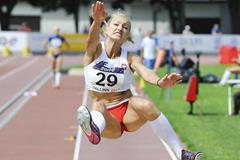 Karolina Tyminska en-route to winning at the 2013 European Cup Combined Events Super League (Marko Mumm / EKJL)