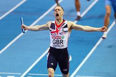 Richard Strachan anchors Britain to gold in the 4x400m at the European Indoor Championships (Getty Images)